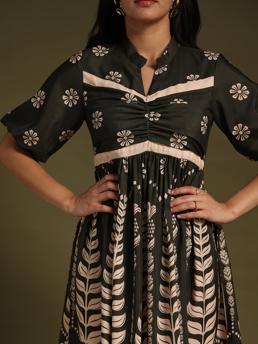 Dark mehndi Printed Fit & Flare Midi Dress