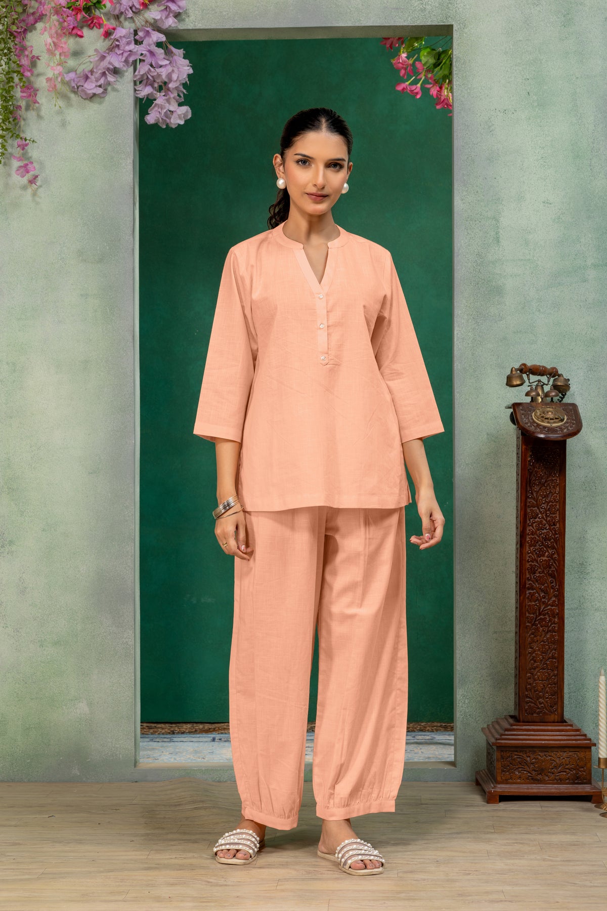 Peach Solid Balloon Pants for Women